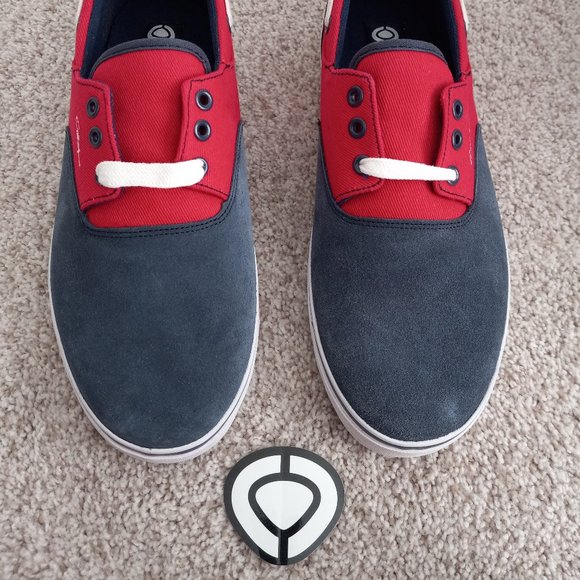 C1rca Blue Red Board shoes size 11 - new - Picture 1 of 4